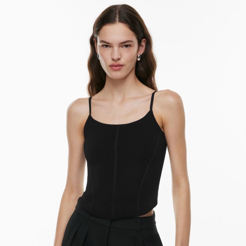Aritzia Babaton Sculp Knit Moma Tank